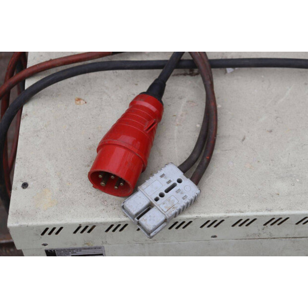 TCM FHB15H4-49175271