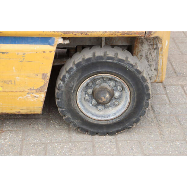 TCM FHB15H4-49175275