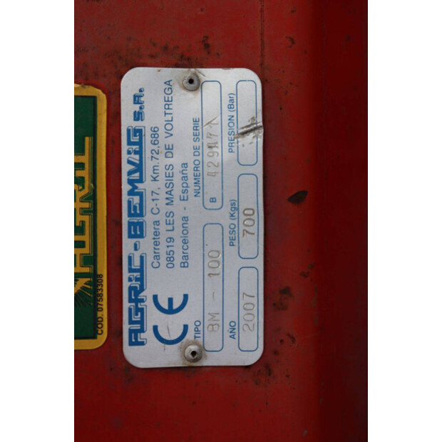 2007 Agric BM 100-49175333