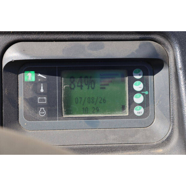 ليندي P30-49175552