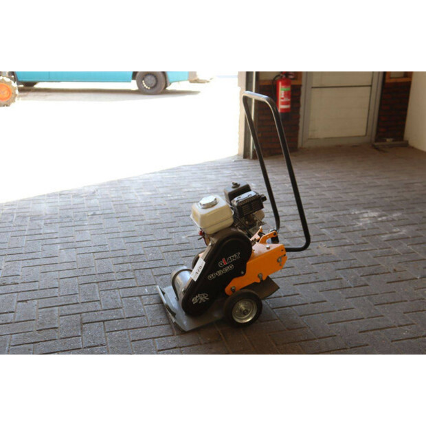 2025 GiANT GP1345G-49175671