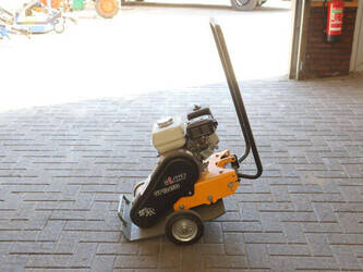 2025-giant-gp1345g-49175672