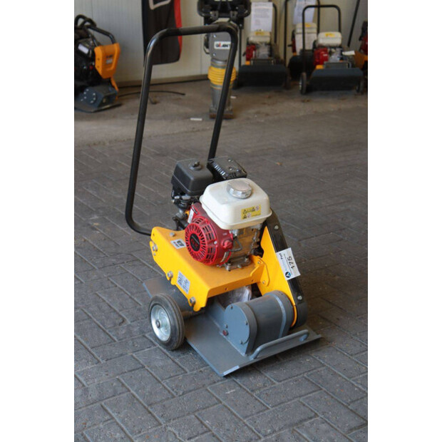 2025 GiANT GP1345G-49175677