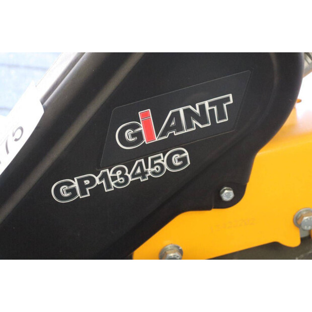 2025 GiANT GP1345G-49175679