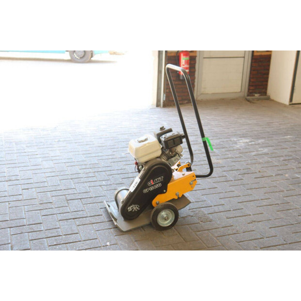 2024 GiANT GP1545G-49175685