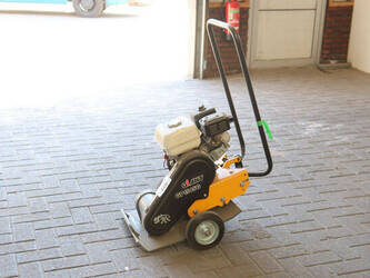 Image for VIBRATORY SOIL COMPACTORS 2024 GiANT GP1545G