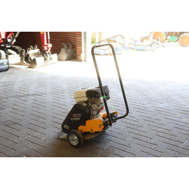 2024 GiANT GP1545G-49175687