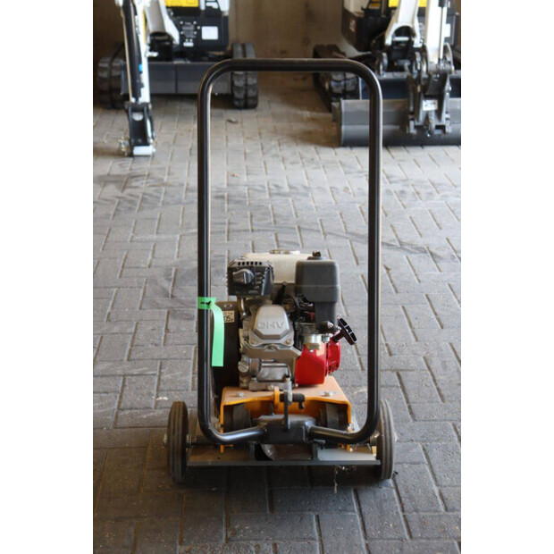 2024 GiANT GP1545G-49175689