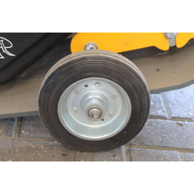 2024 GiANT GP1545G-49175695