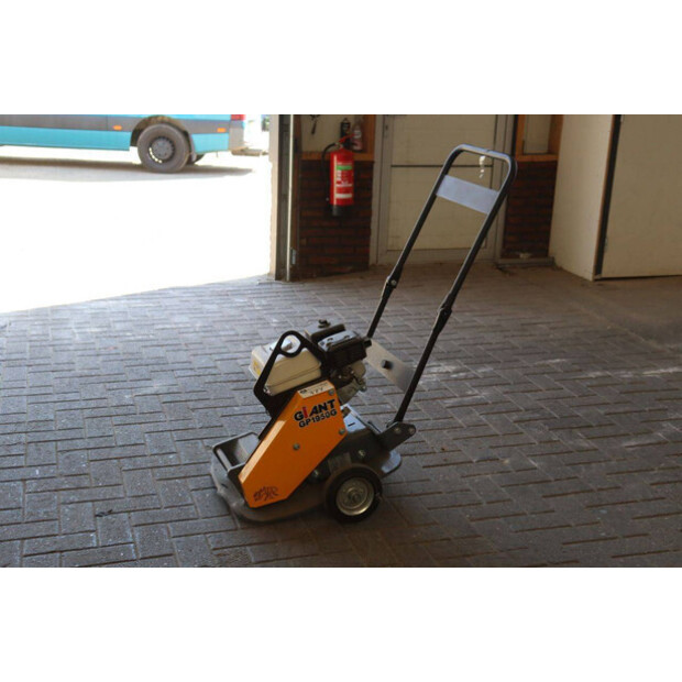 2025 GiANT GP1950G-49175700