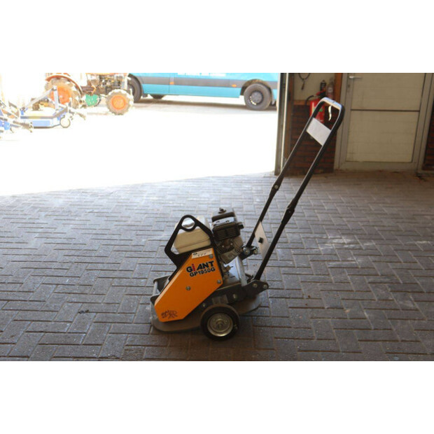 2025 GiANT GP1950G-49175701