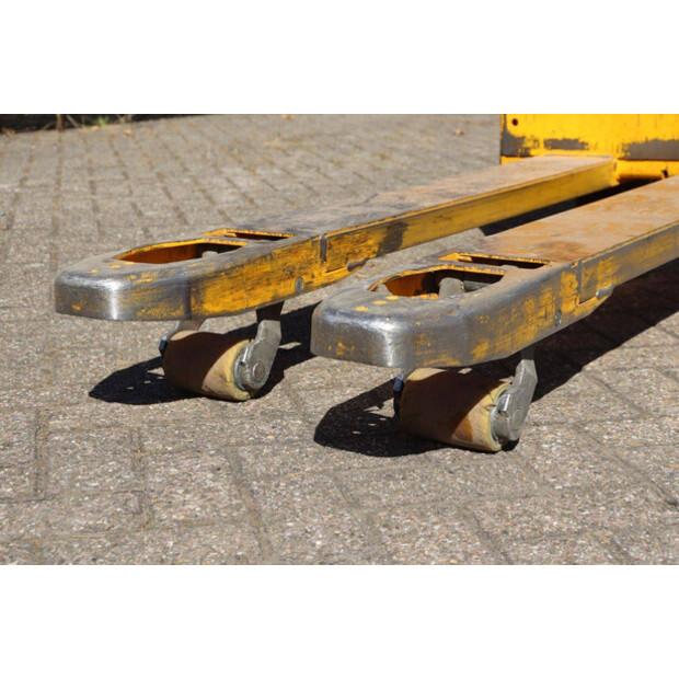 Jungheinrich 24 V 3 PZS 375-49175854
