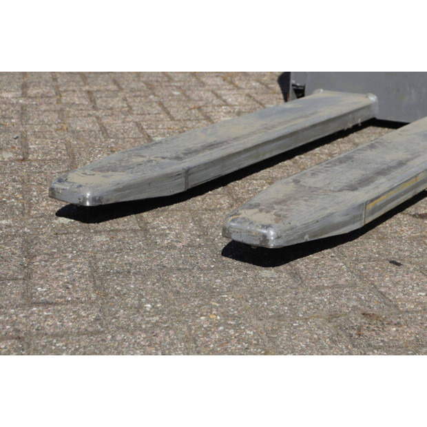 2020 Jungheinrich EMC 110-49175866