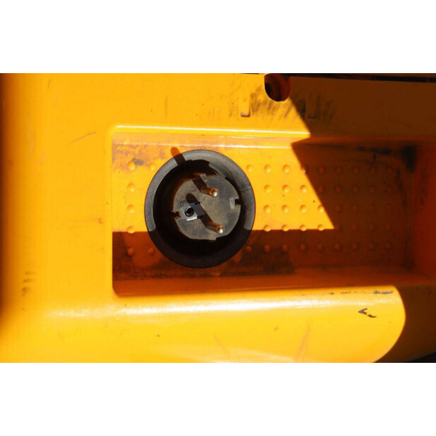 2020 Jungheinrich EMC 110-49175873