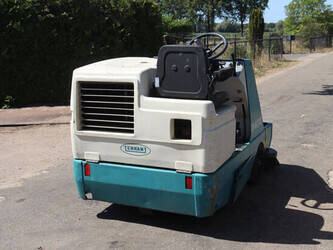 2002-tennant-6400-49180150