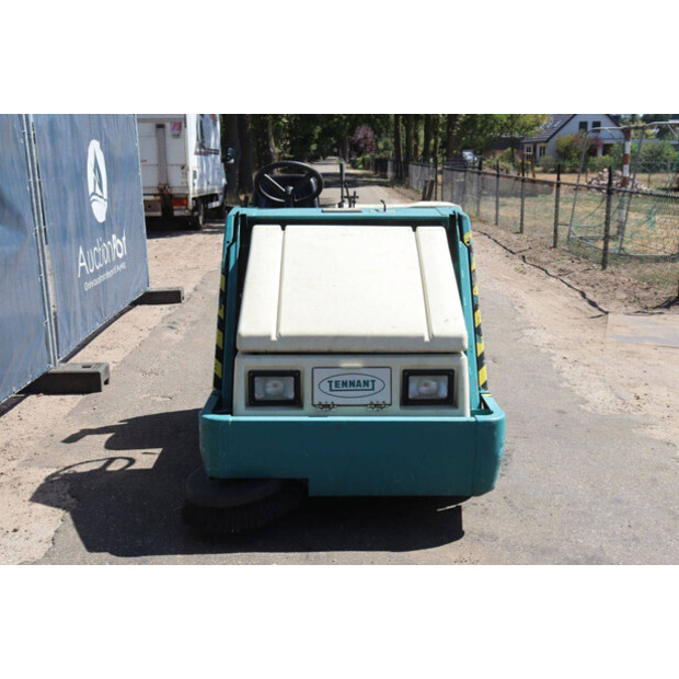 2002 تينانت 6400-49180152