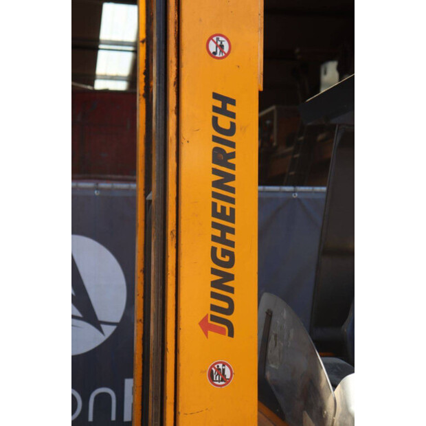 2010 Jungheinrich ETV 214-49180242