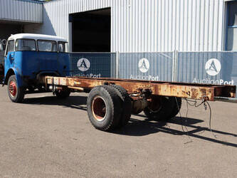 1974-volvo-f86-49s-49180493