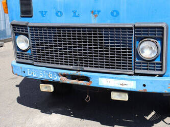 1974-volvo-f86-49s-49180501