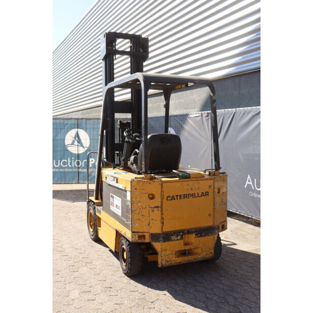 1996 Caterpillar F50DSA-49180592