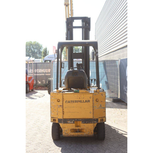 1996 Caterpillar F50DSA-49180593