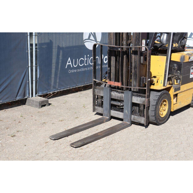 1996 Caterpillar F50DSA-49180598
