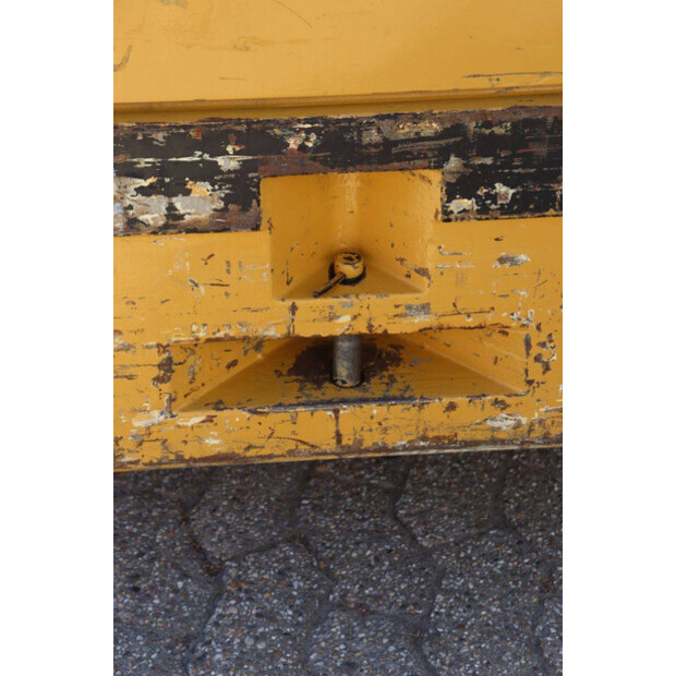 1996 Caterpillar F50DSA-49180607