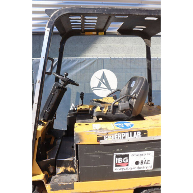 1996 Caterpillar F50DSA-49180609