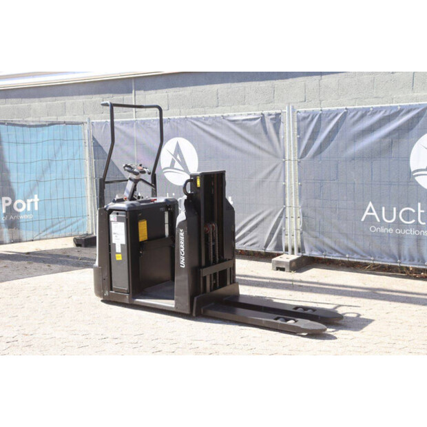 2020 UNICARRIERS OEP120-49180625