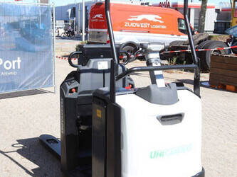 2020-unicarriers-oep120-49180629