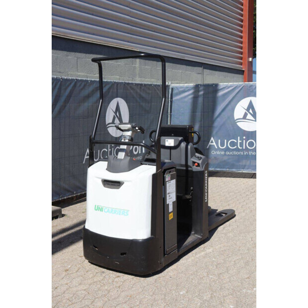 2020 UNICARRIERS OEP120-49180631