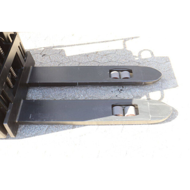 2020 UNICARRIERS OEP120-49180635