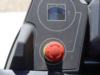 2020-unicarriers-oep120-49180644