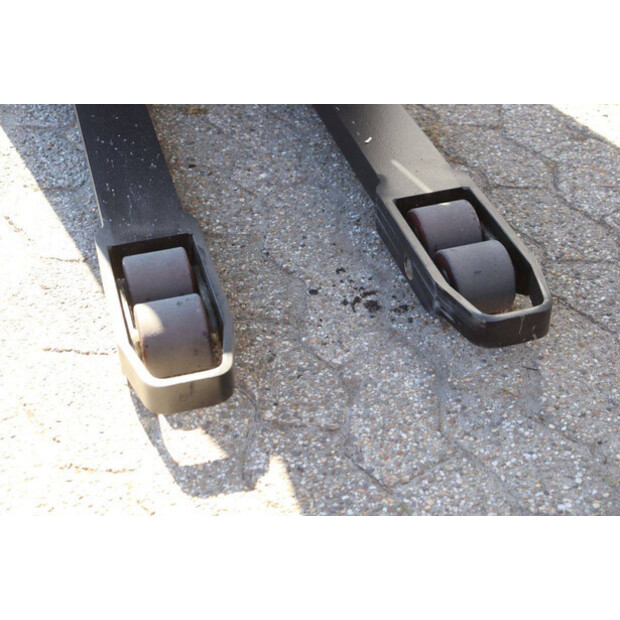 2020 UNICARRIERS OEP120-49180654