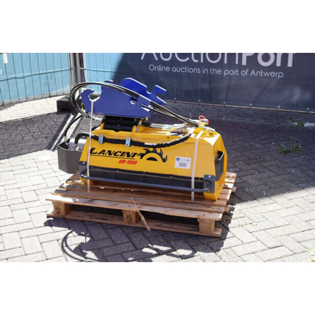 2025 Lancini KM-1000-49181538