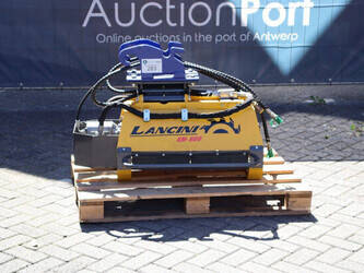 صورة ل مرفقات 2025 Lancini KM-800