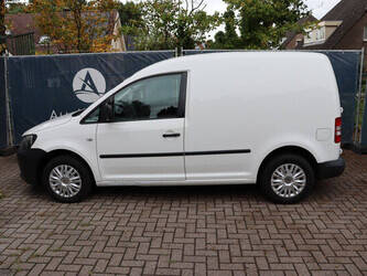 2011-volkswagen-caddy-1490225-49181662