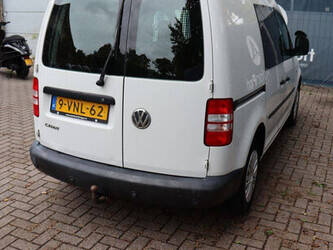 2011-volkswagen-caddy-1490225-49181666