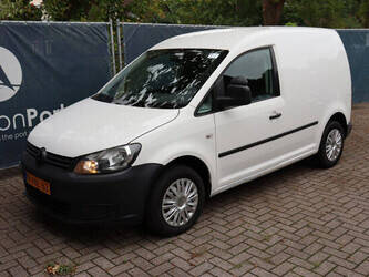 2011-volkswagen-caddy-1490225-49181667