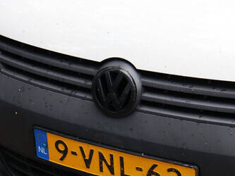 2011-volkswagen-caddy-1490225-49181669