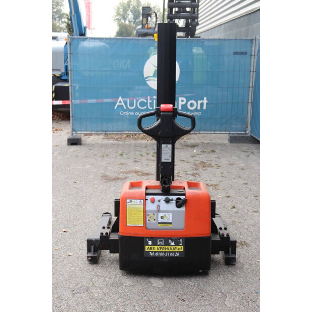 2009 BT HWE100S-49181816