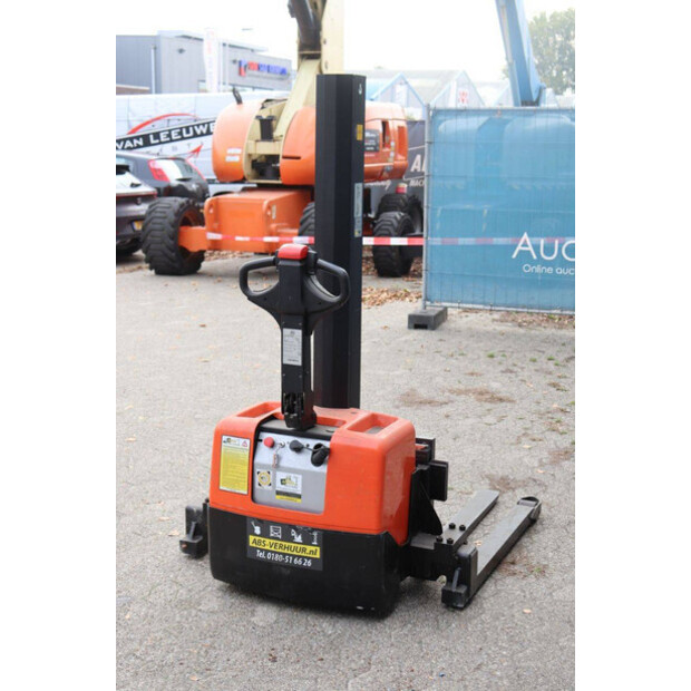 2009 BT HWE100S-49181817