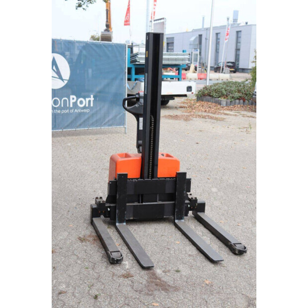 2009 BT HWE100S-49181818