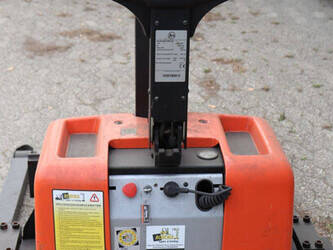 2009-bt-hwe100s-49181825