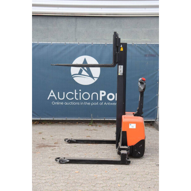 2009 BT HWE100S-49181834