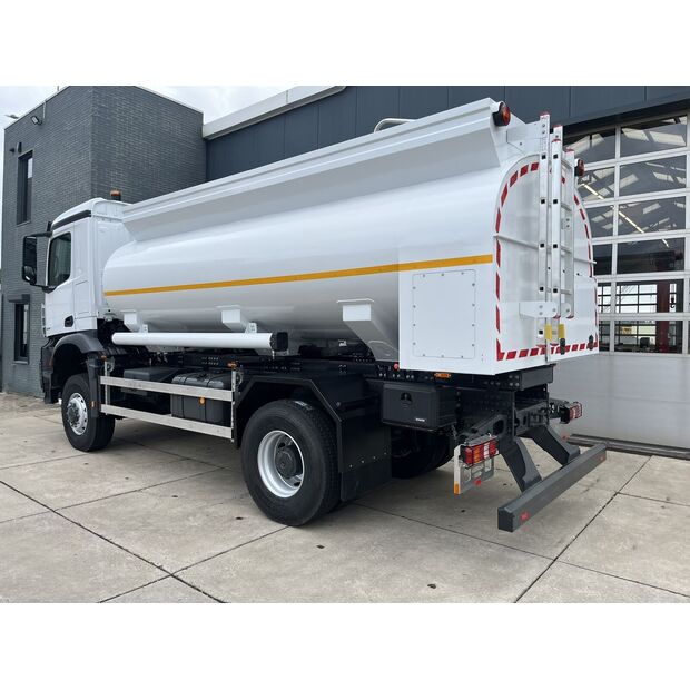 2026 Mercedes-Benz Arocs 2136-49181879