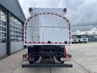 2026-mercedes-benz-arocs-2136-1482191-49181885