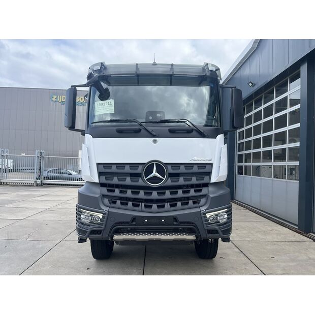 2026 Mercedes-Benz Arocs 2136-49181886
