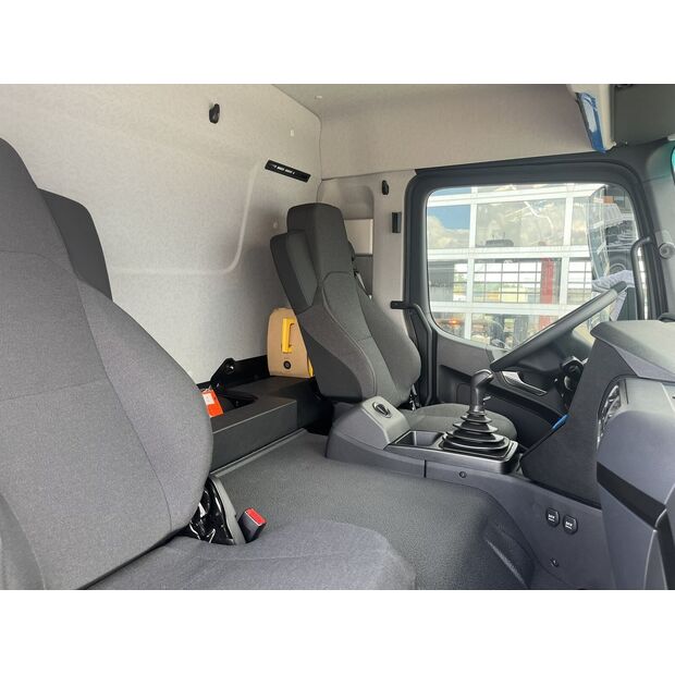 2026 Mercedes-Benz Arocs 2136-49181891