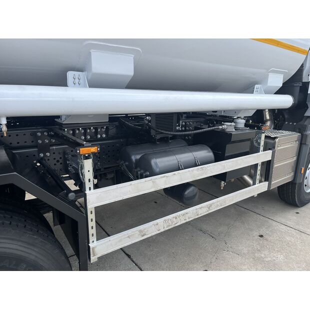 2026 Mercedes-Benz Arocs 2136-49181898